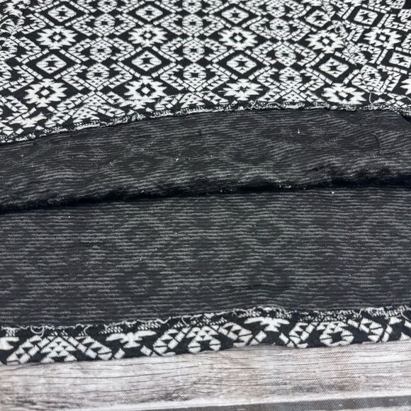 Women's Black White Geometric Fit Flare Dress Long Sleeve Knee Length S - Picture 7 of 12